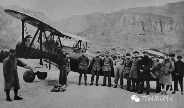 亮閣門(mén)窗，紀念抗戰勝利70周年，回顧抗戰大事件－－西安事變