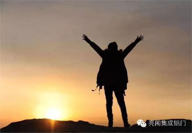 鋁門(mén)窗廠(chǎng)家,鋁合金門(mén)窗十大品牌,鋁合金門(mén)窗代理,鋁門(mén)窗十大品牌5