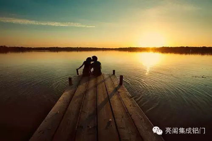 鋁門(mén)窗廠(chǎng)家,鋁門(mén)窗十大品牌,鋁合金門(mén)窗代理3