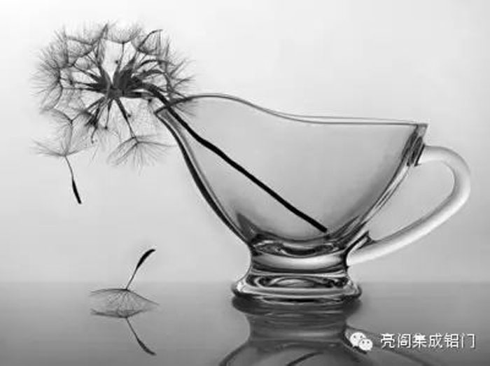 鋁門(mén)窗廠(chǎng)家,鋁門(mén)窗十大品牌,鋁合金門(mén)窗代理5