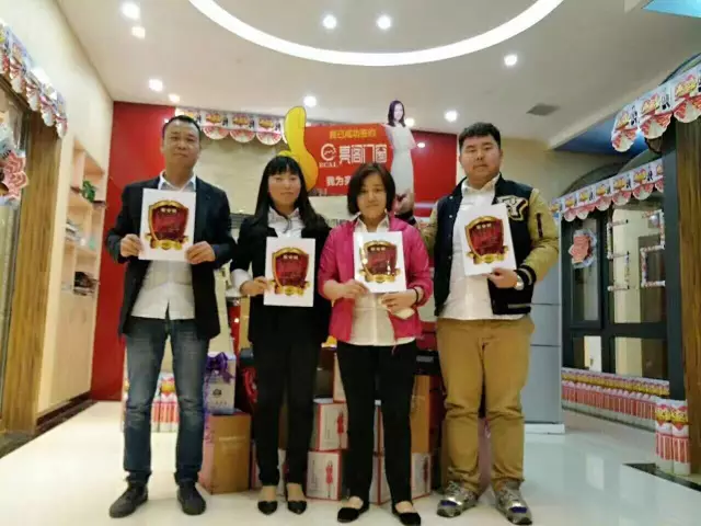 熱烈祝賀亮閣門(mén)窗九江店盛大開(kāi)業(yè)，火爆簽下68單！創(chuàng  )造百萬(wàn)銷(xiāo)售額！