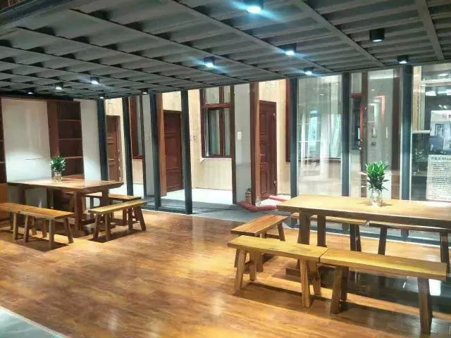 喬遷大吉｜亮閣門(mén)窗1000多平米全球營(yíng)銷(xiāo)中心以及新展廳入伙啦！