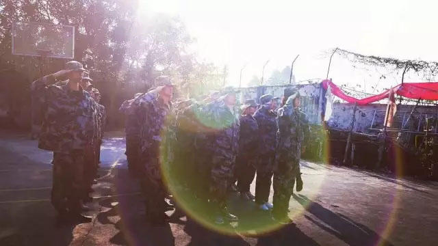 亮閣大閱兵，為夢(mèng)想而戰｜勿忘初心，方得始終！