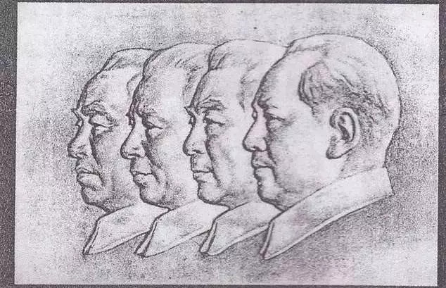 九十九歲的周令釗爺爺，再次執筆設計2018年生肖郵票！