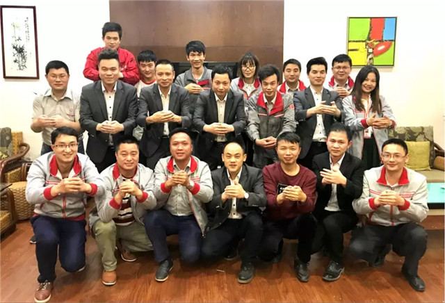 亮閣門(mén)窗｜家庭文化系列報道之——傳承孝道文化！