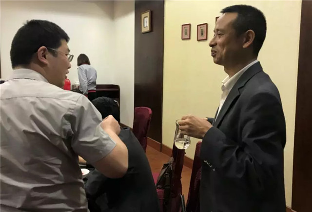 亮閣門(mén)窗｜家庭文化系列報道之——傳承孝道文化！