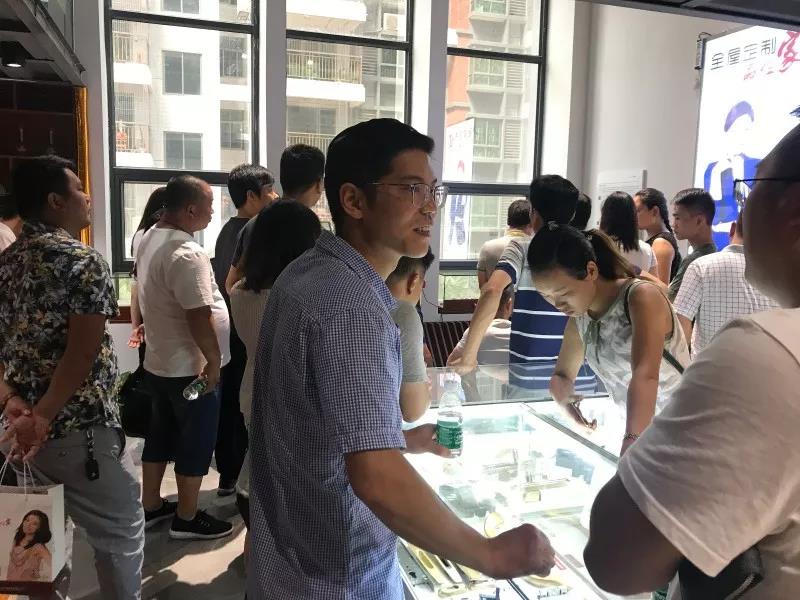 建博會(huì )｜亮閣門(mén)窗為什么不參展也這么火熱？