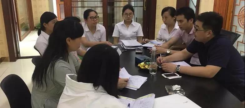 熱烈祝賀亮閣門(mén)窗南昌店大商項目正式啟動(dòng)！